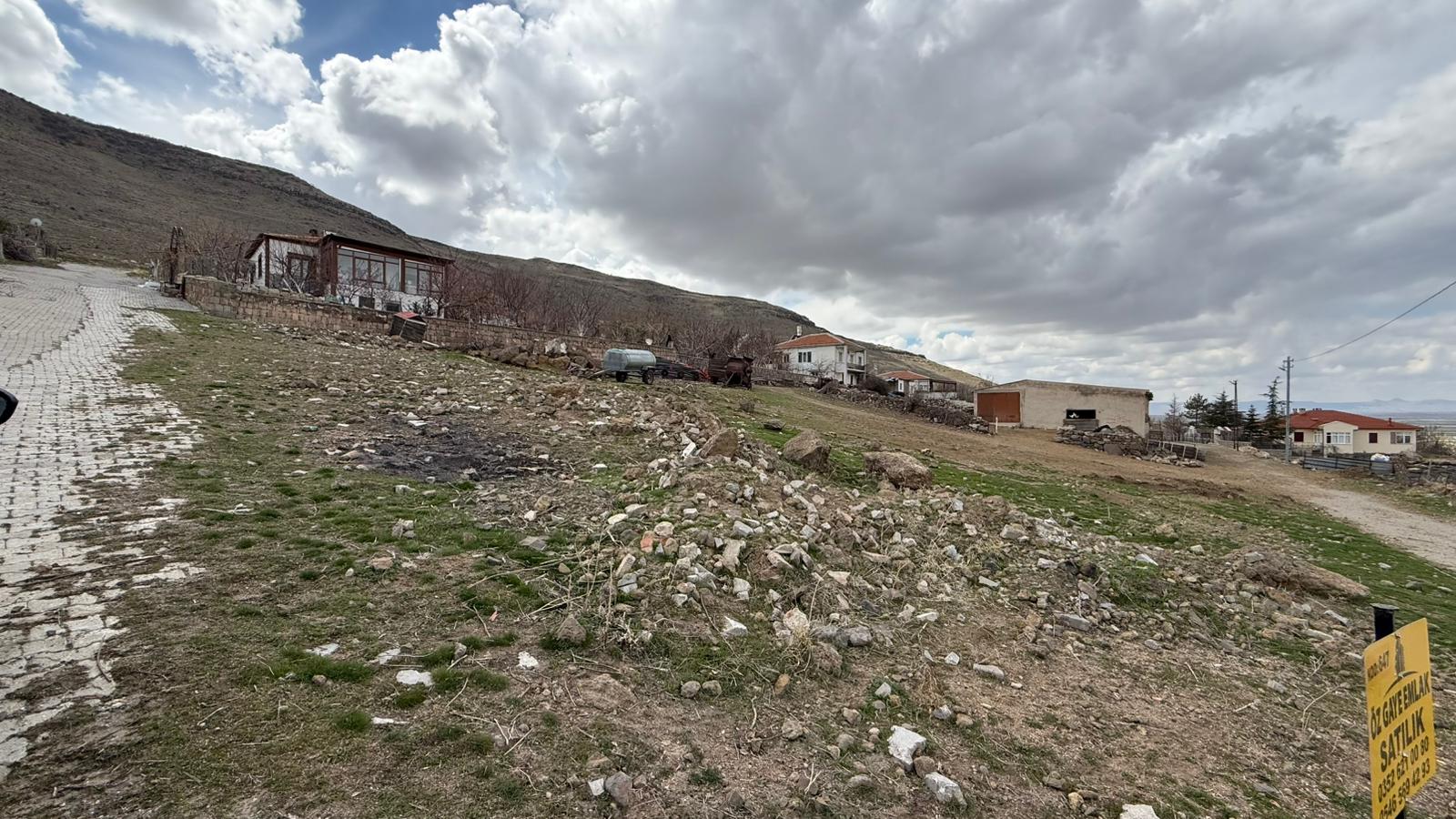 KAYSERİ DEVELİ ZİLE MAHALLESİNDE SATILIK İMARLI ARSA